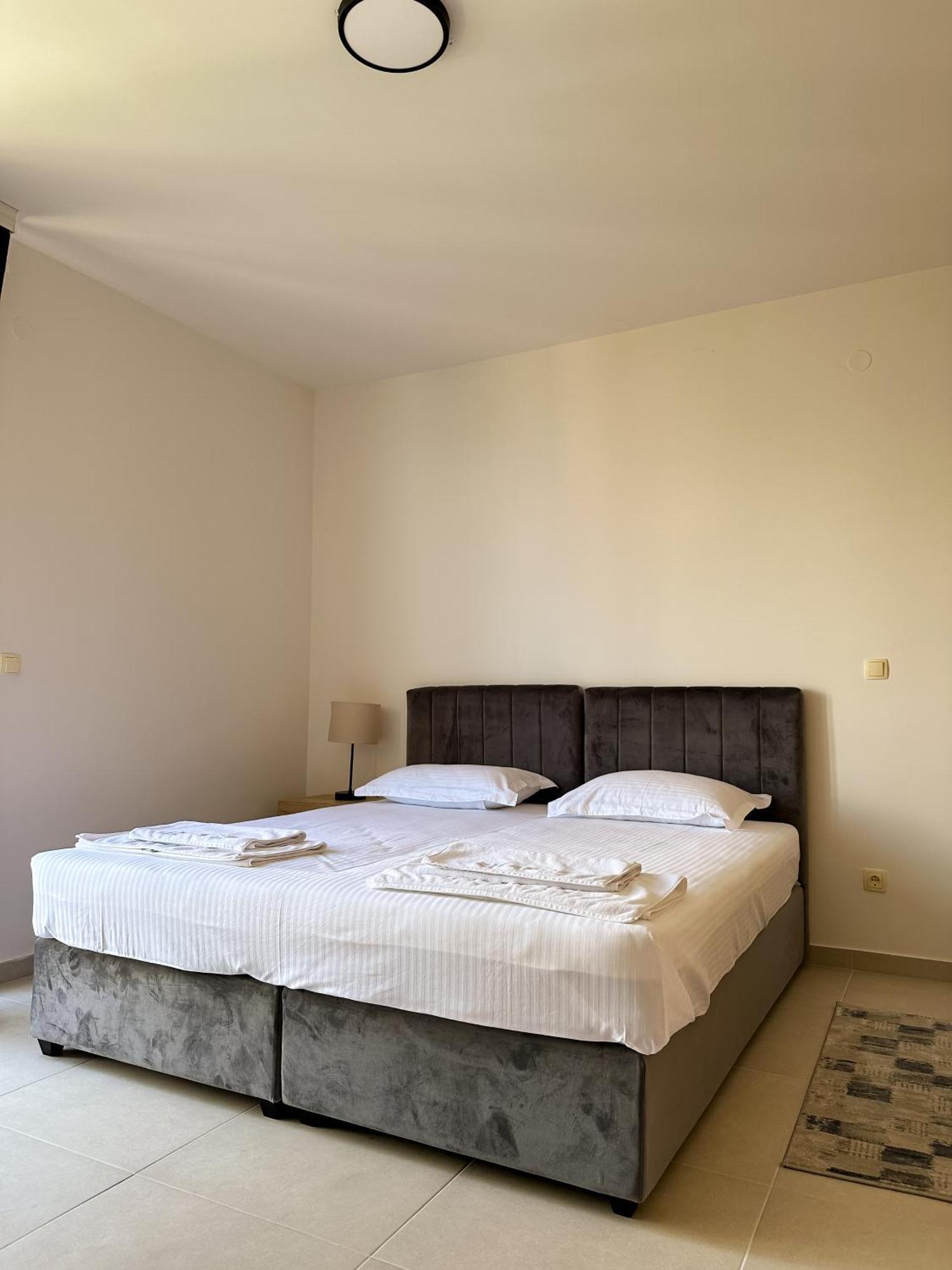 Vertmont Villa Sveti Stefan Extérieur photo
